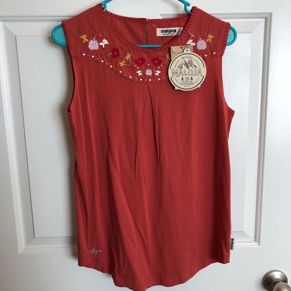 Maloja coral embroidered top small